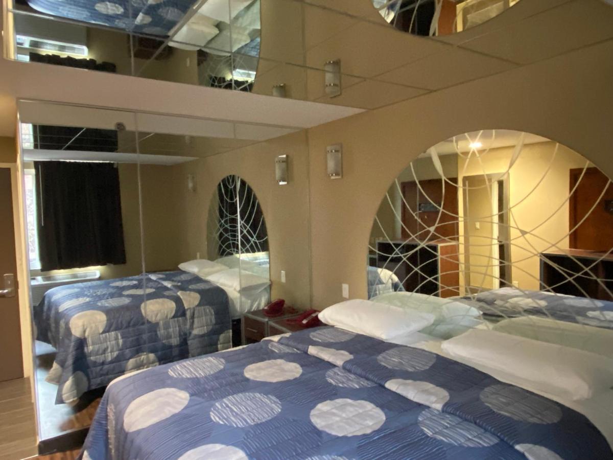 Hotel Jamaica Plaza New York Extérieur photo